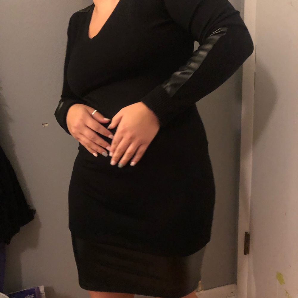 Little fitted black dress size large NWT